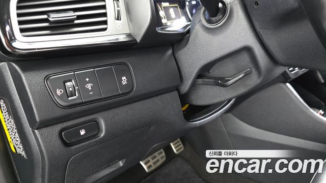 Kia Niro 2017 — photo 18