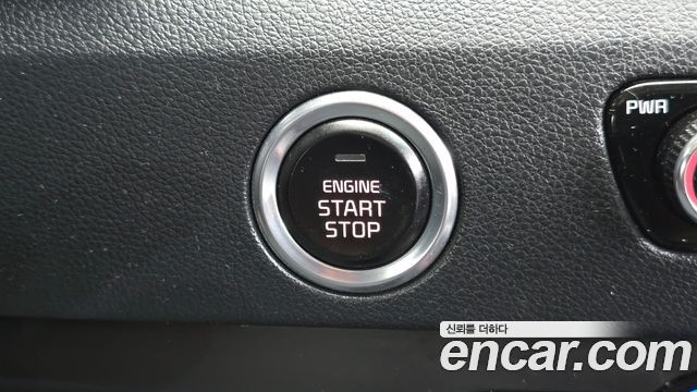 Kia Niro 2017 — photo 19