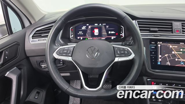 Volkswagen Tiguan 2023 — photo 14