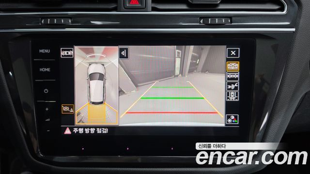 Volkswagen Tiguan 2023 — photo 16