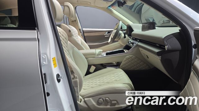 Genesis GV80 2021 — photo 16
