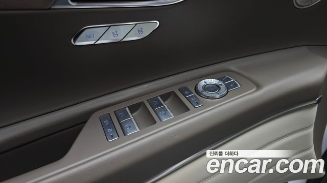 Genesis GV80 2021 — photo 28