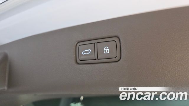 Genesis GV80 2021 — photo 34