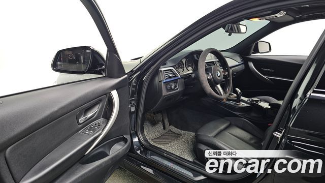 BMW 3-Series 2015 — photo 10