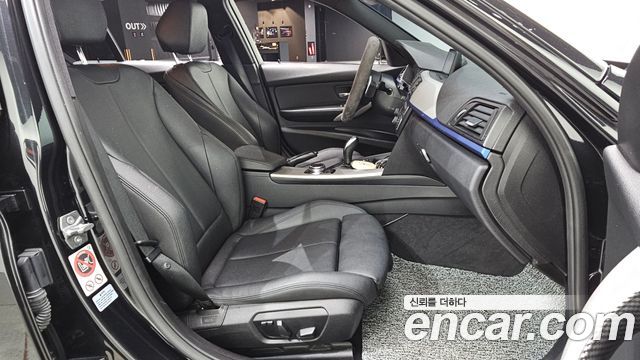 BMW 3-Series 2015 — photo 12