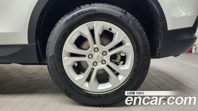 Land Rover Discovery Sport 2021 — photo 7