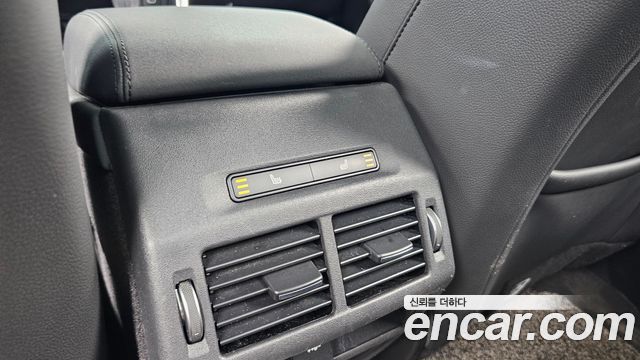 Land Rover Discovery Sport 2021 — photo 30