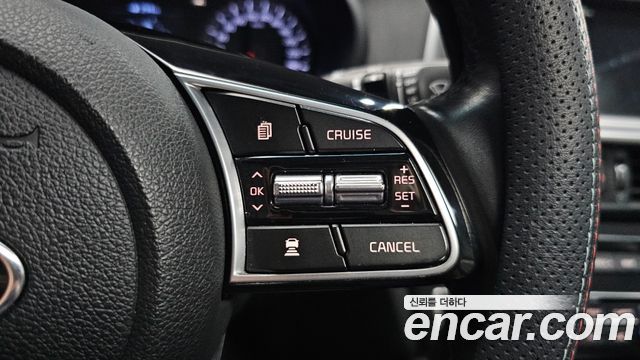 Kia K5 2019 — photo 21