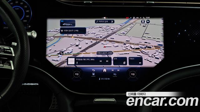 Mercedes-Benz EQS 2023 — photo 20