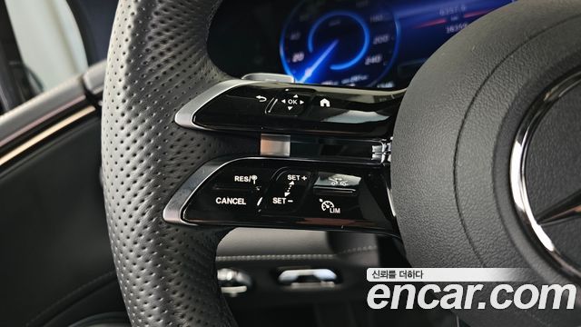 Mercedes-Benz EQS 2023 — photo 30
