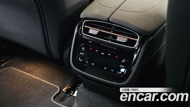 Mercedes-Benz EQS 2023 — photo 32