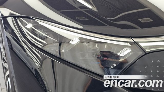 Mercedes-Benz EQS 2023 — photo 35
