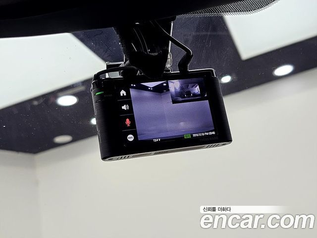 Kia K5 2018 — photo 13