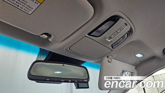 Kia K7 2020 — photo 17