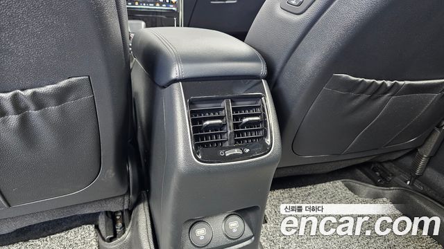 Kia K7 2020 — photo 19