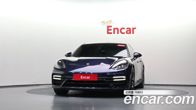 Porsche Panamera 2021 — photo 3