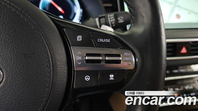 Kia K7 2021 — photo 18