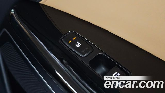 Kia K7 2021 — photo 19