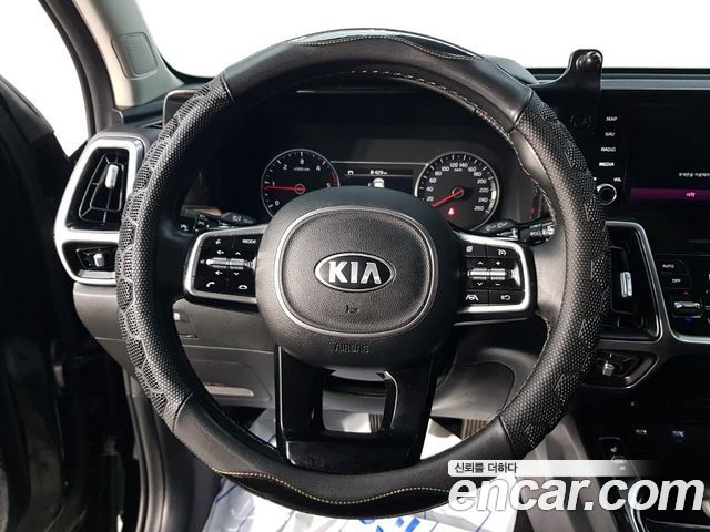 Kia Sorento 2021 — photo 9