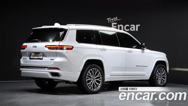Jeep Cherokee 2021 — photo 2
