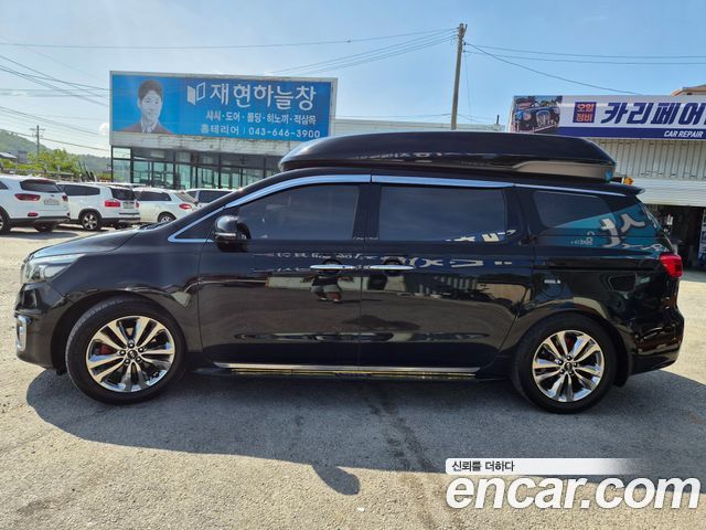Kia Canival 2015 — photo 6