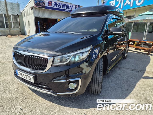Kia Canival 2015 — photo 7