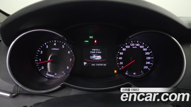 Kia K7 2012 — photo 11
