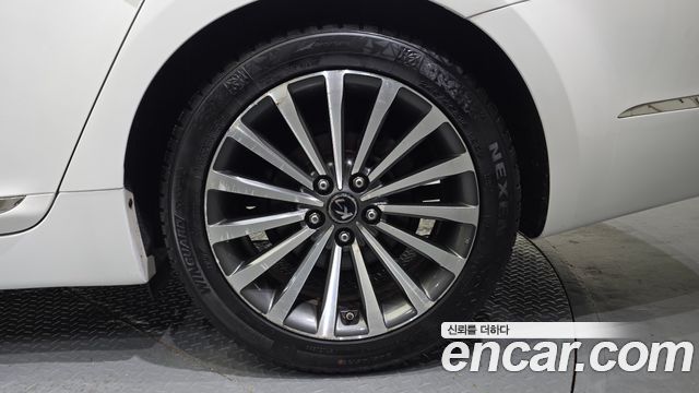 Kia K7 2012 — photo 7