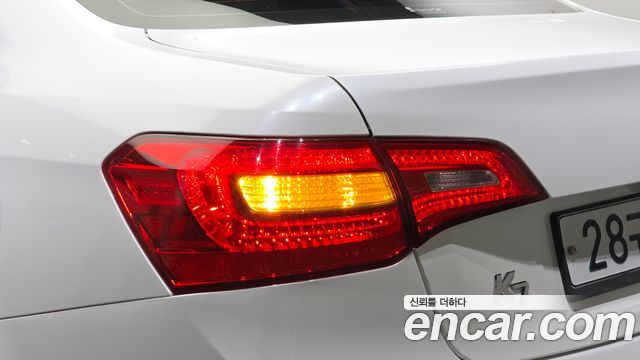 Kia K7 2012 — photo 9