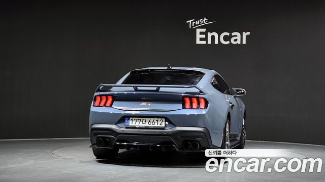 Ford Mustang 2024 — photo 4