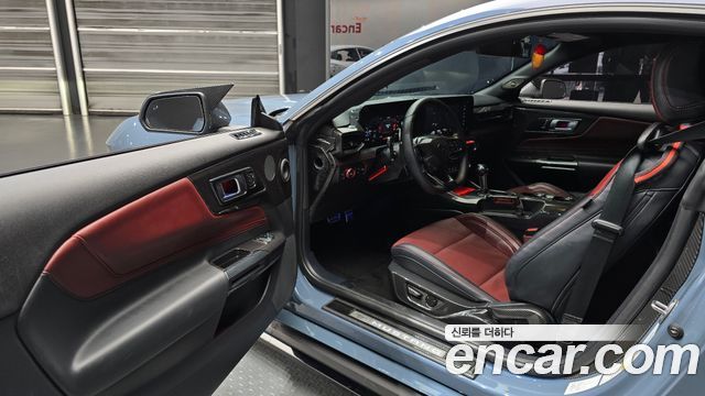 Ford Mustang 2024 — photo 13