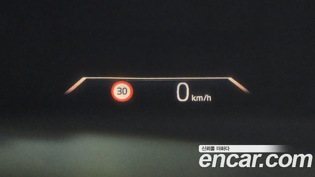BMW iX1 2024 — photo 24