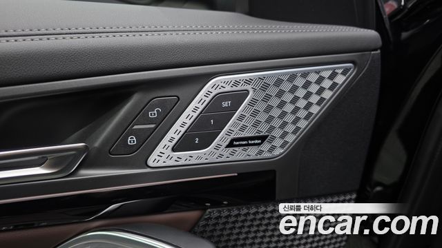 BMW iX1 2024 — photo 29