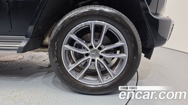 Mercedes-Benz G-Class 2025 — photo 5
