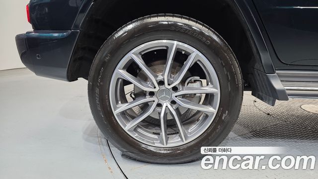 Mercedes-Benz G-Class 2025 — photo 7