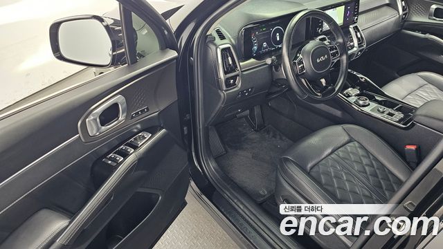 Kia Sorento 2023 — photo 13