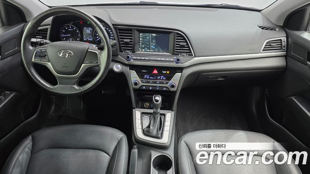 Hyundai AVANTE 2016 — photo 7