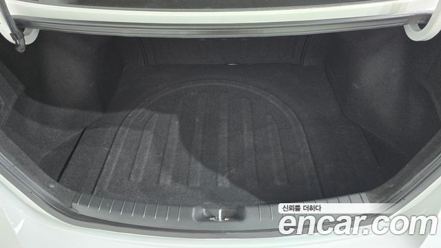 Hyundai AVANTE 2016 — photo 15