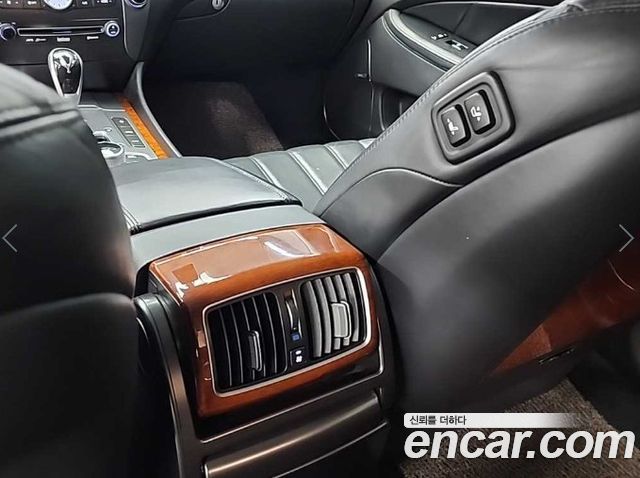 Hyundai Equus 2012 — photo 13