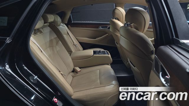 Hyundai Genesis 2016 — photo 11