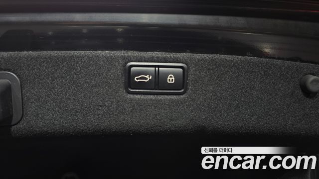 Hyundai Genesis 2016 — photo 19
