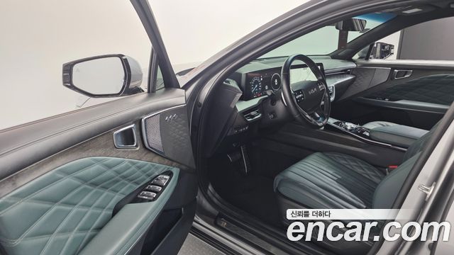 Kia K8 2023 — photo 13