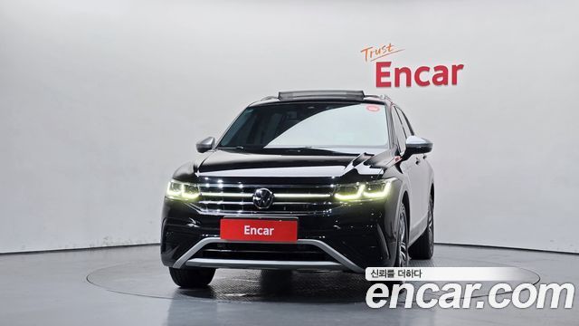 Volkswagen Tiguan 2022 — photo 3