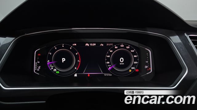Volkswagen Tiguan 2022 — photo 11