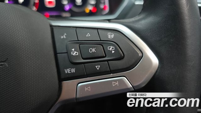 Volkswagen Tiguan 2022 — photo 26