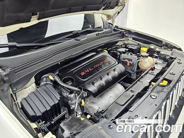 Jeep Renegade 2017 — photo 6