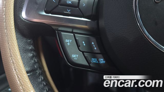 Ford Mustang 2017 — photo 16