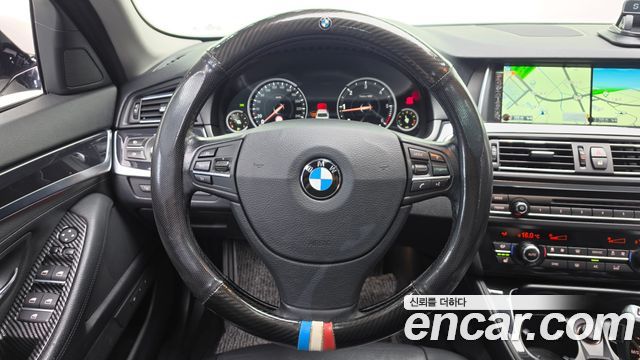 BMW 5-Series 2016 — photo 13