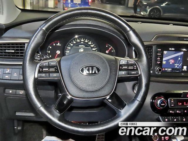 Kia Sorento 2020 — photo 8