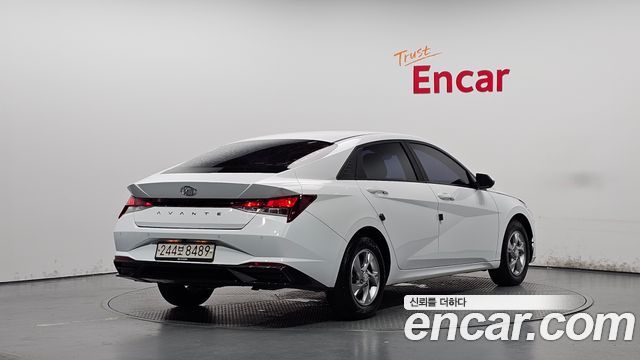 Hyundai AVANTE 2021 — photo 2